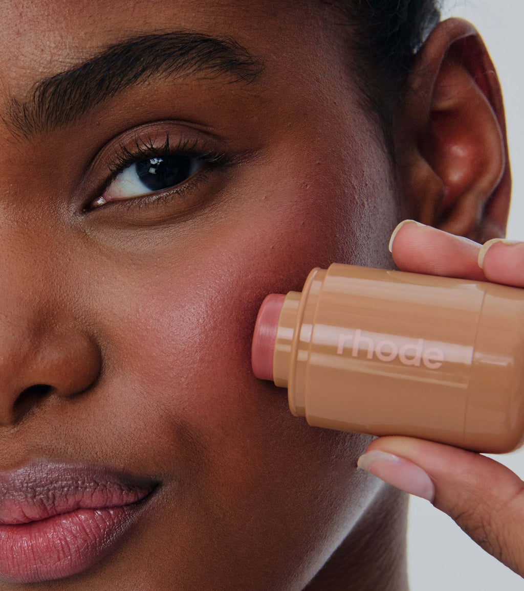 Rhode
pocket blush|freckle