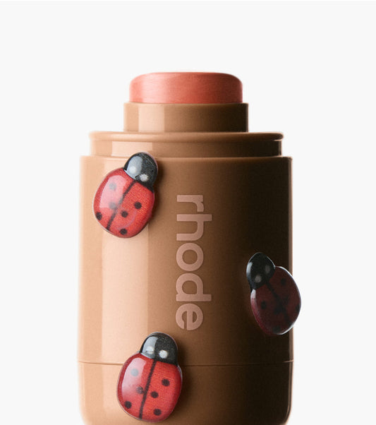 Rhode
pocket blush|freckle