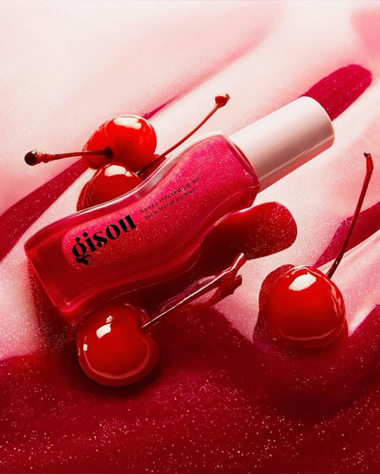 Gisou
Honey Infused Hydrating Lip Oil| CHERRY ON THE CAKE