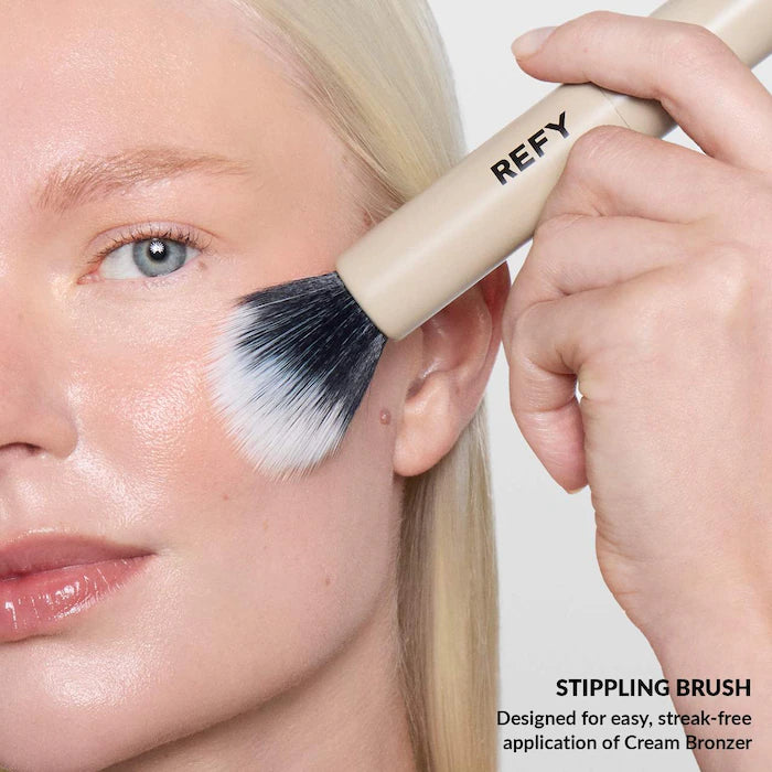 REFY 
Duo Face Brush