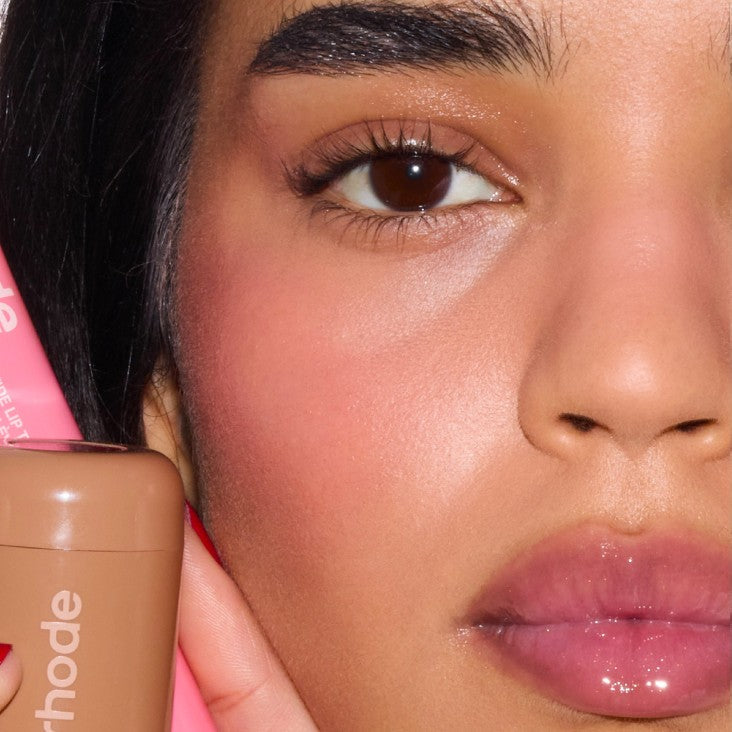 Rhode pocket blush