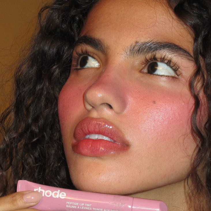 Rhode peptide lip tint
LIMITED EDITION SHADE