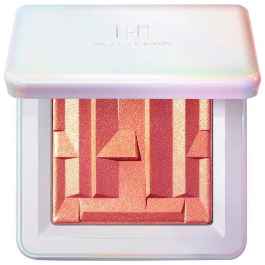 HAUS LABS BY LADY GAGA
Bio-Radiant Gel-Powder Illuminating Highlighter